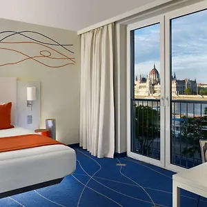 호텔 Park Plaza