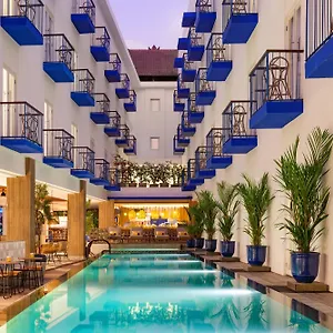 Kampi 3* Legian (Bali)