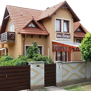 Royal Magyarország